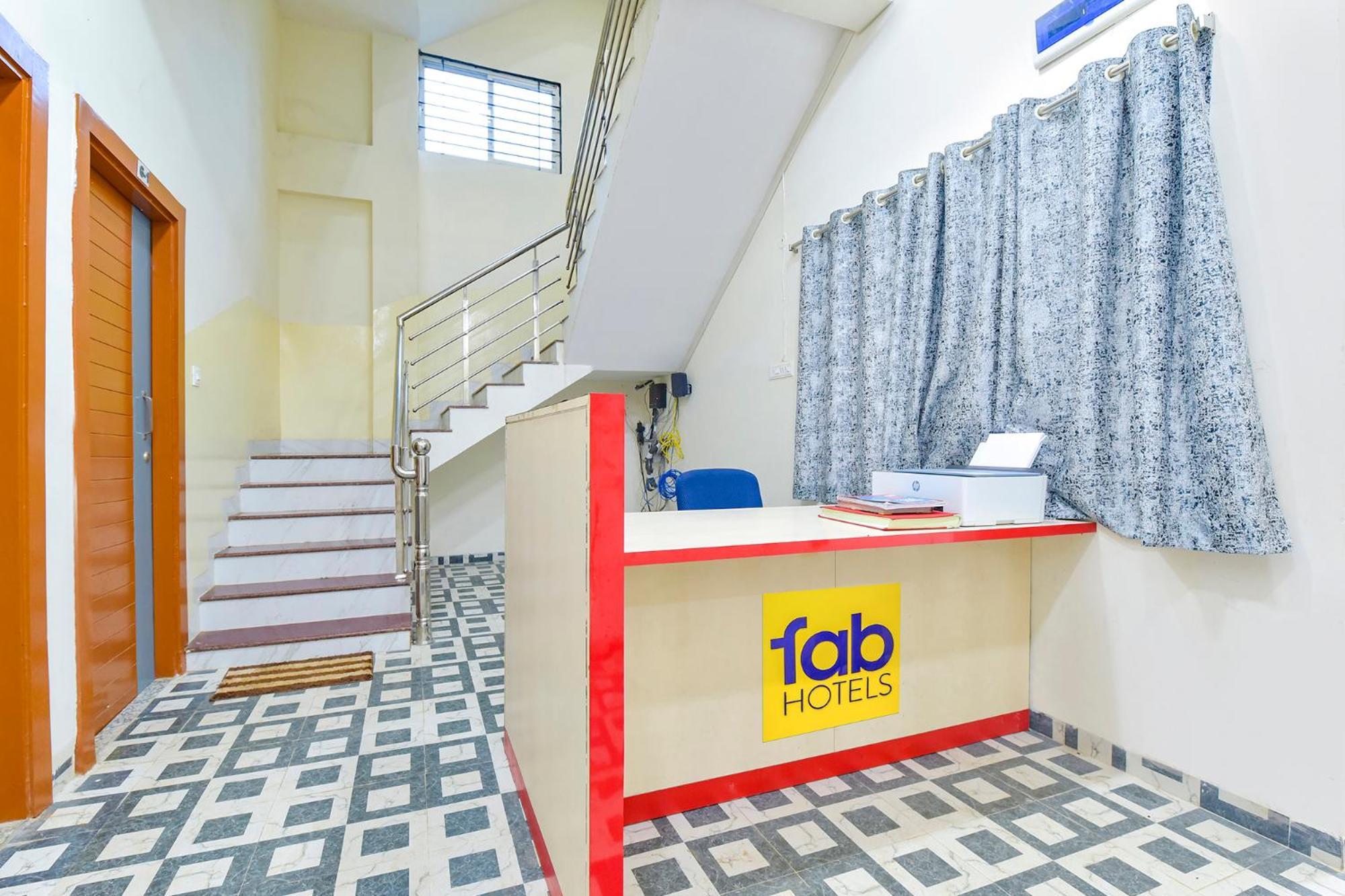 Fabhotel Grand Embassy Indore Exterior photo