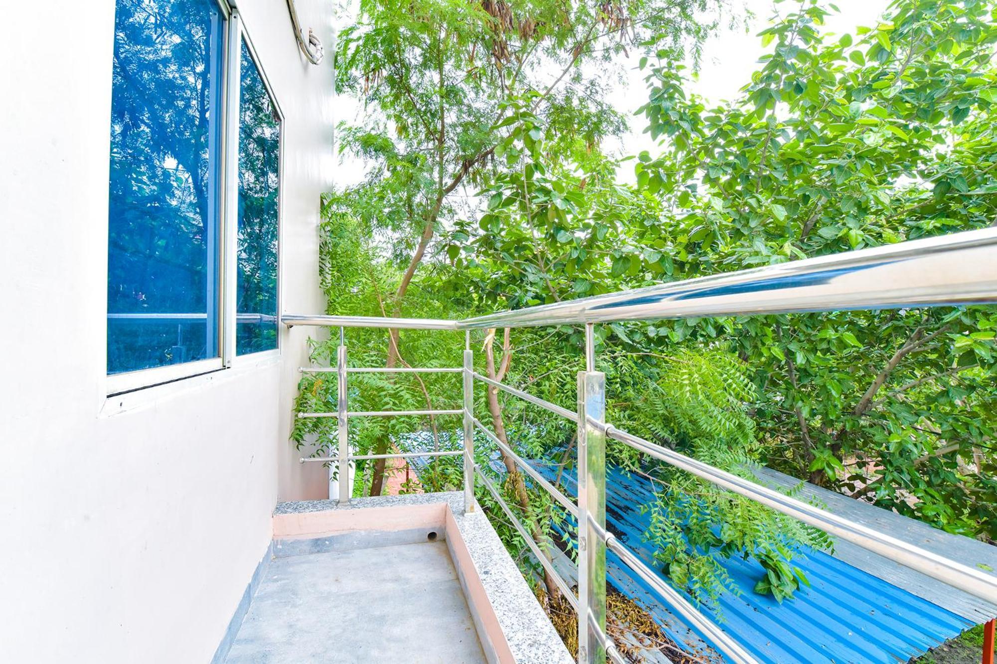 Fabhotel Grand Embassy Indore Exterior photo